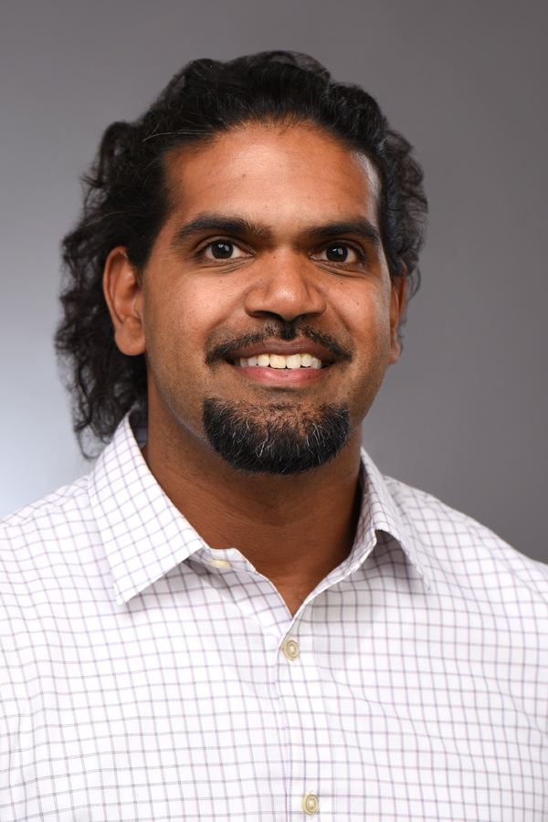 Dr. Fernandes