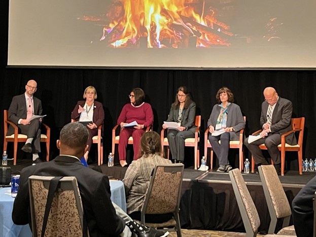 Brian Howe moderating a session