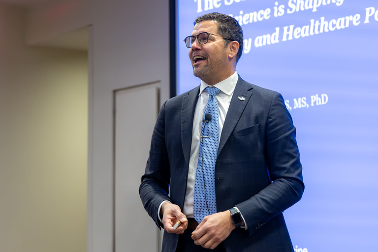 Dr. Marcelo Araujo during his keynote presentation during research day.