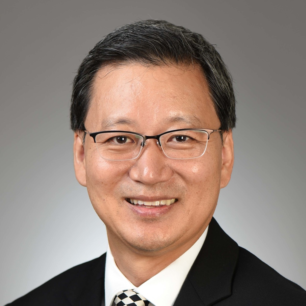 Headshot of Dr. Aaron Cho
