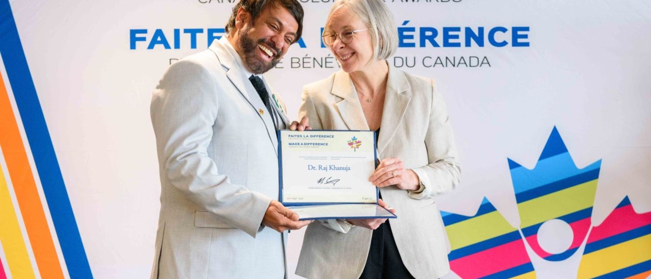 Dr-Raj-Khanuja-L-Honourable-Patty-Hajdu-R