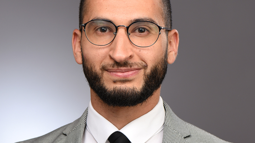 Ahmad Alkazaleh headshot